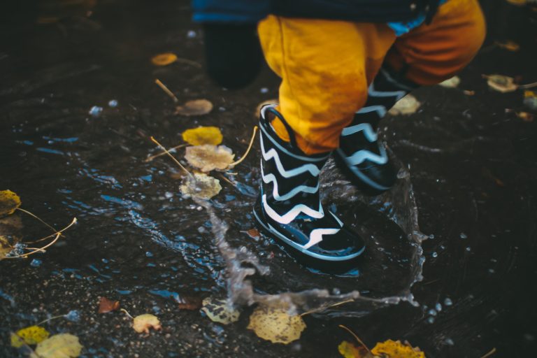 daiga-ellaby-Ny1vyUgidMg-unsplash-scaled