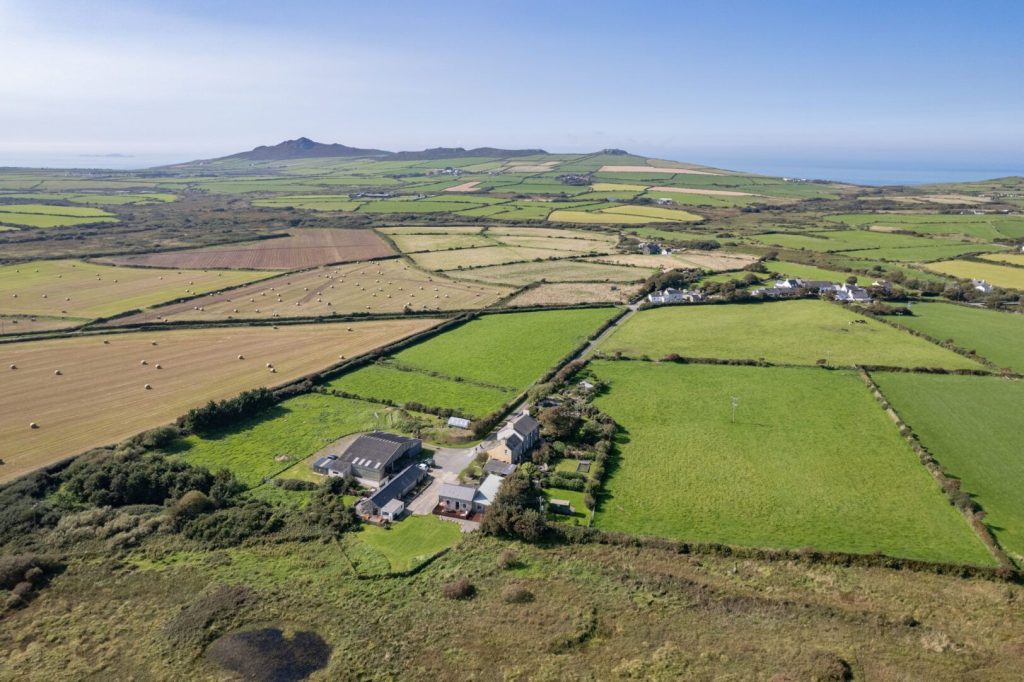 Yr-Hendy-St-Davids-Exterior-4