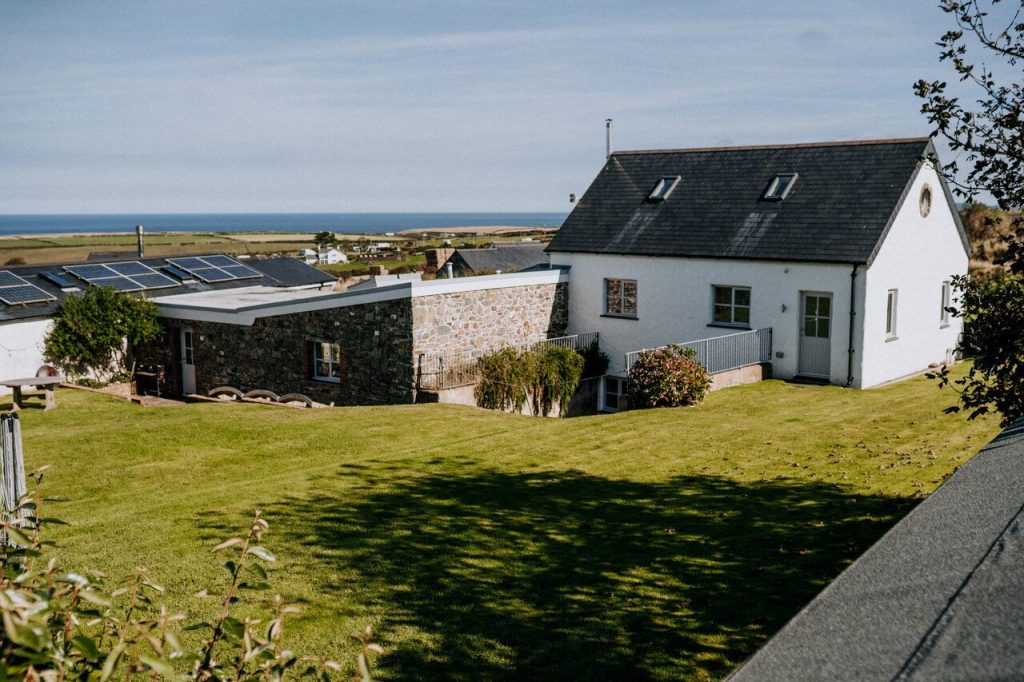 Joyful House Abereiddy Exterior 3