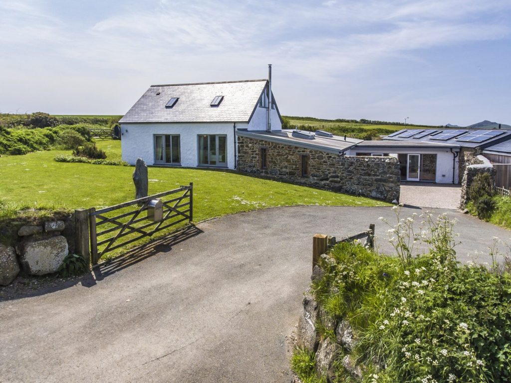 Joyful House Abereiddy Exterior 2