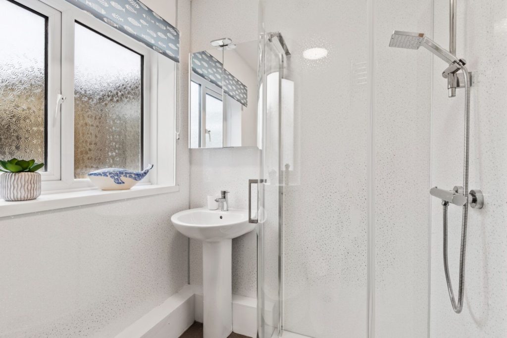 Little Nook St Davids Shower Room