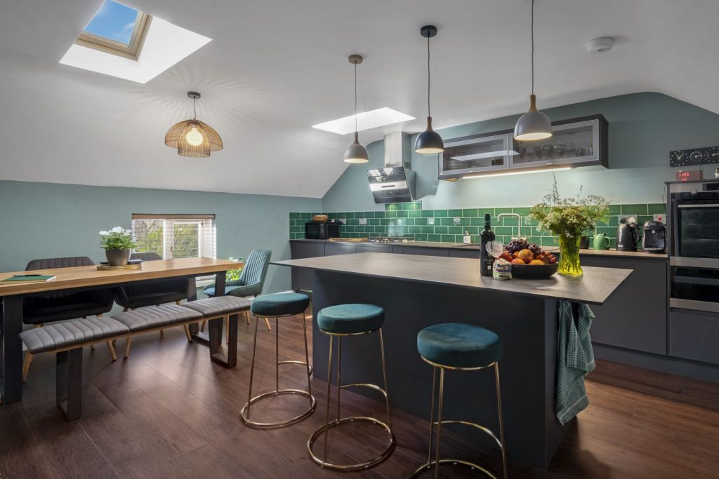 Skylarks St Davids Kitchen 4