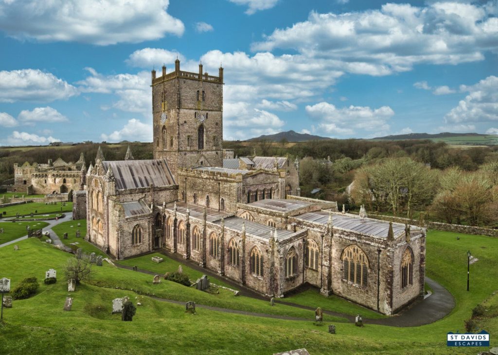 Yr Ydlan Aberiddy St Davids Cathedral 