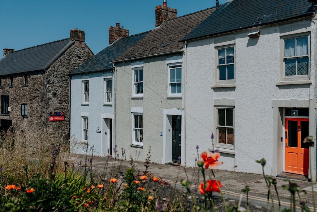 Cathedral Cottage image
