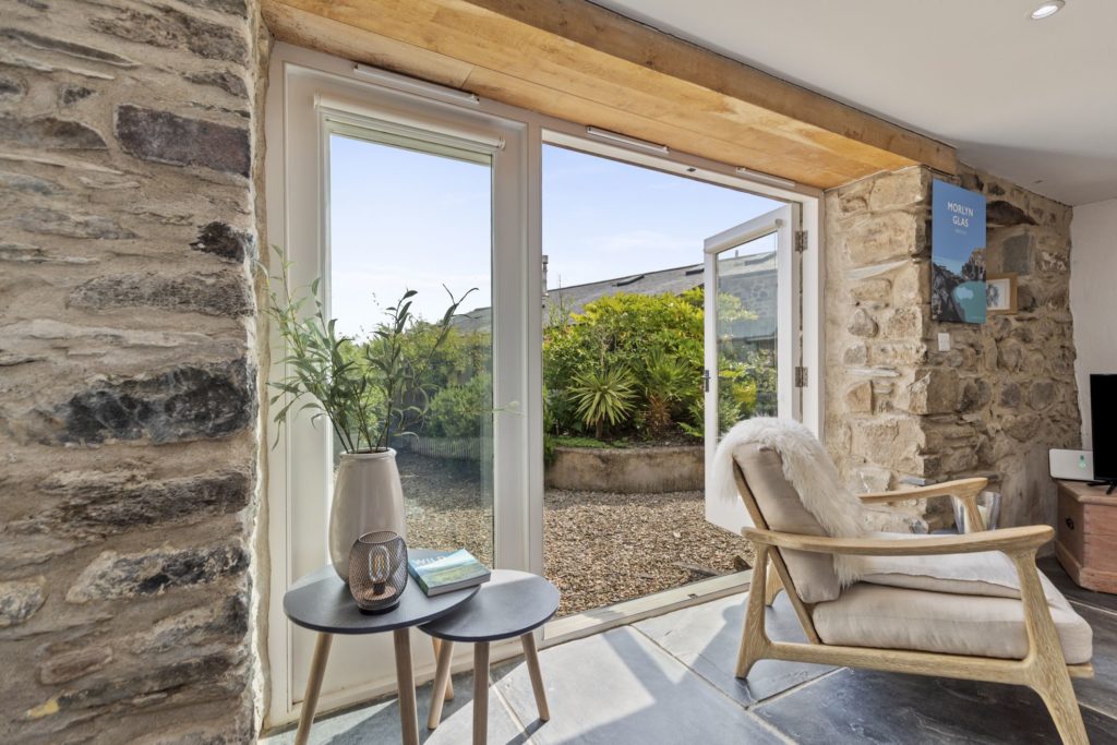 Yr Ydlan Abereiddy Patio doors