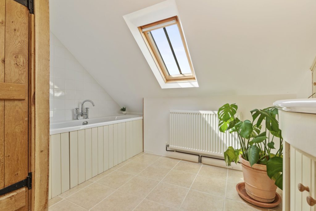 Yr Ydlan Abereiddy Bathroom