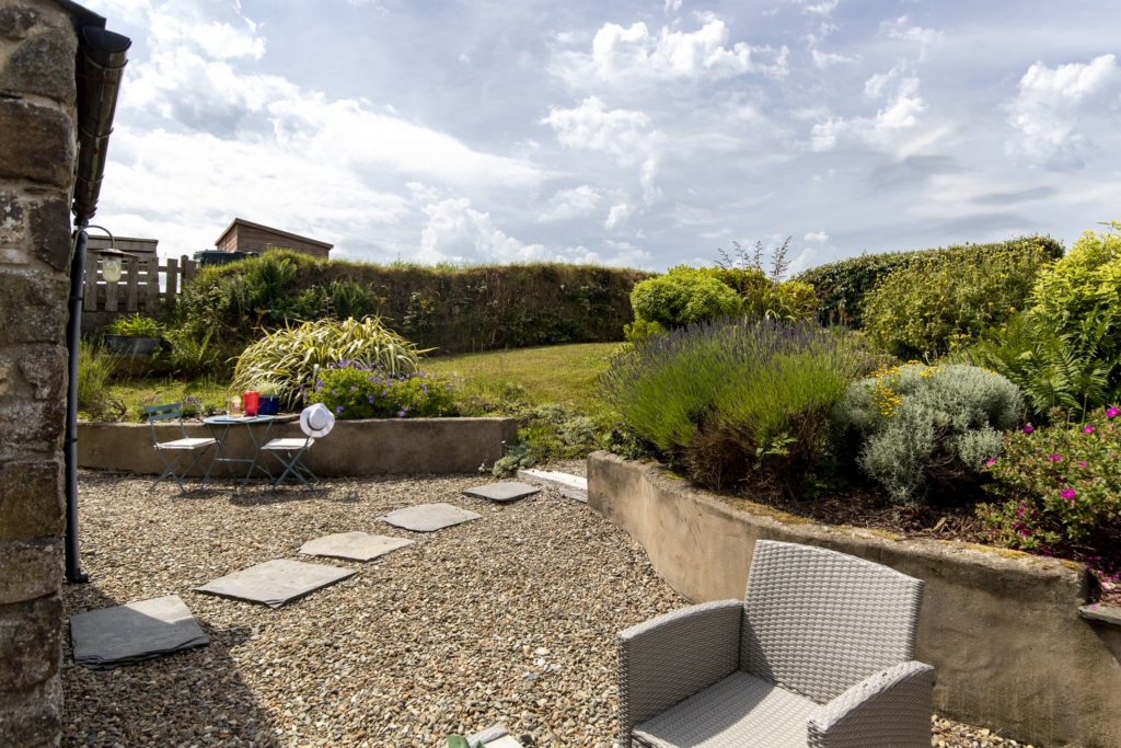 Yr Ydlan Abereiddy exterior and patio 2