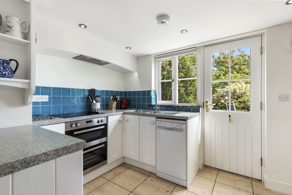 Summer Cottage Kitchen