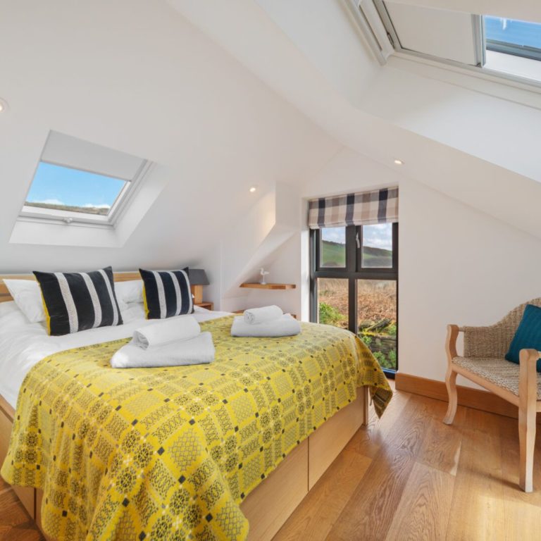The Villa Abereiddy Master Bedroom