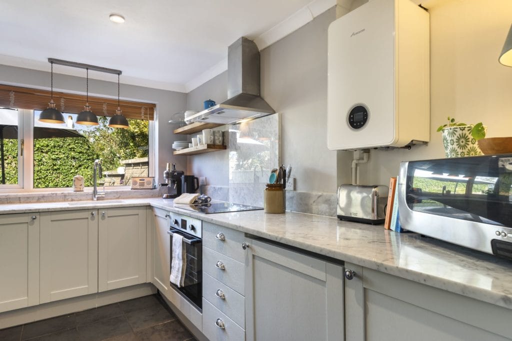 Lemon Tree Cottage image