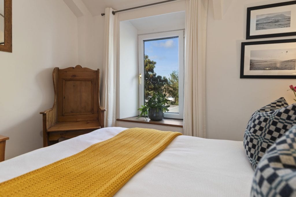 Lemon Tree Cottage image